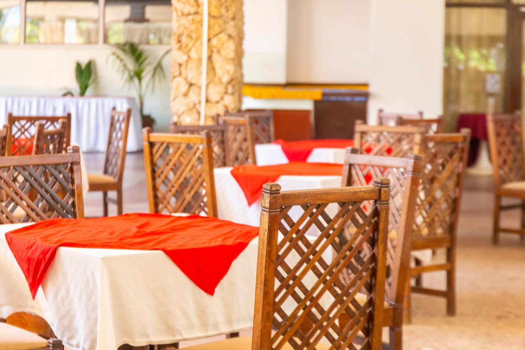 Mombasa Beach Hotel Kültér fotó